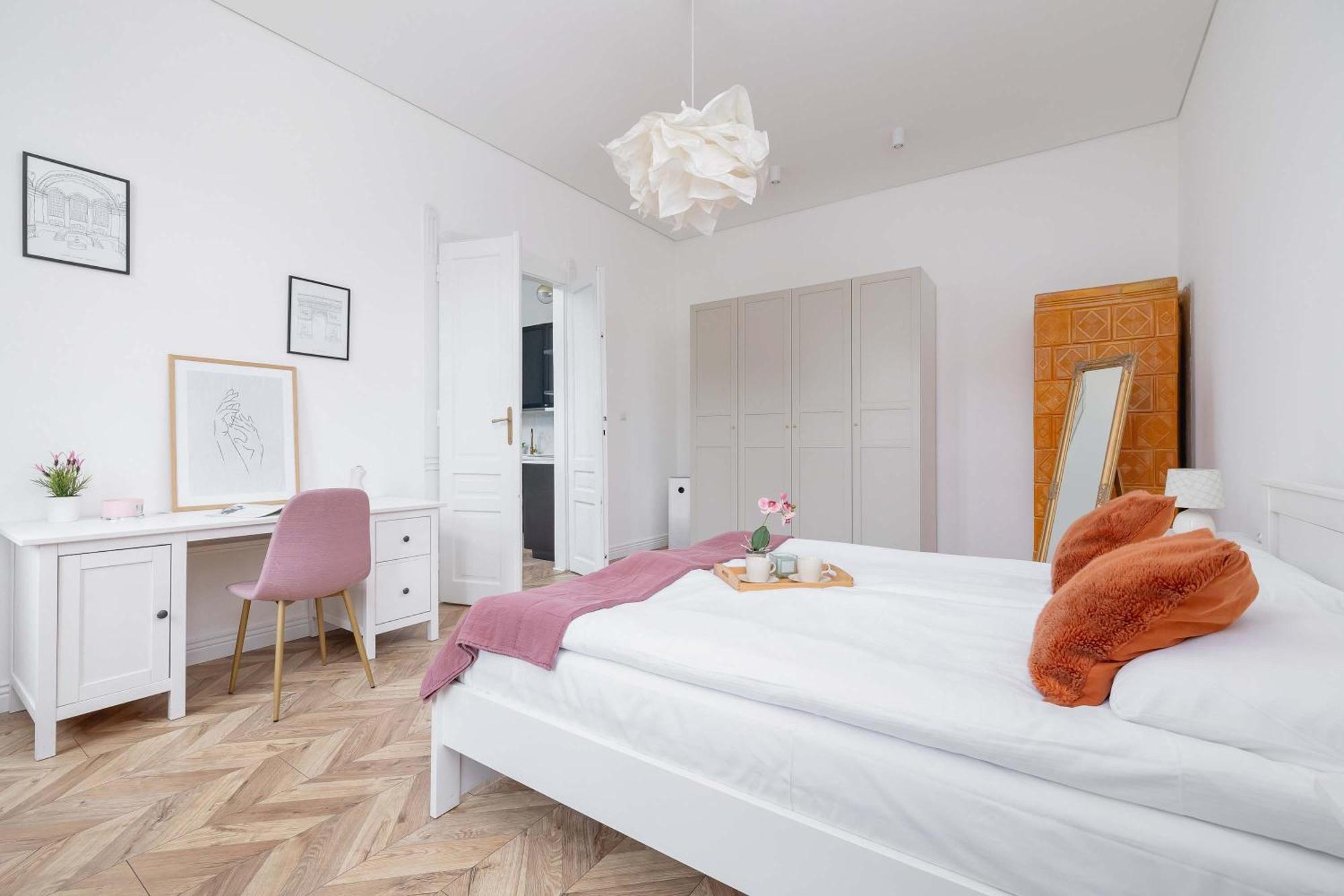 Apartment Elegant Family Near Center By Renters